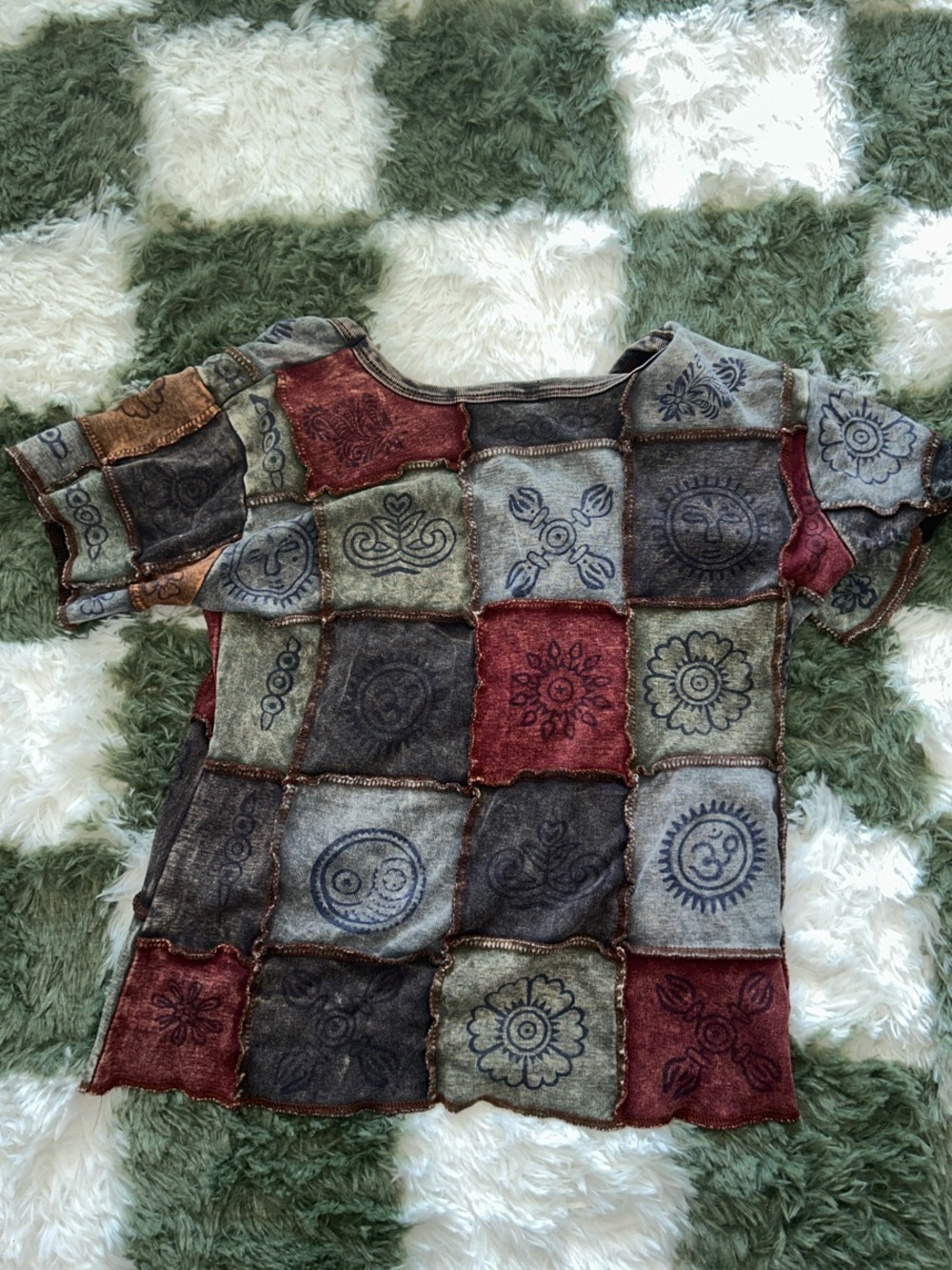 ✨Patchwork BoHo short sleeve ✨ - Picture 2 of 4